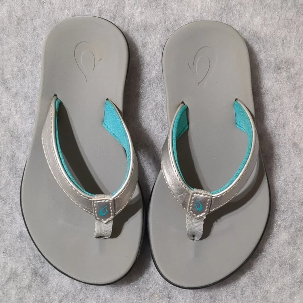 OluKai Ho’Opio Flip Flop sandals Size 11 Toddler
